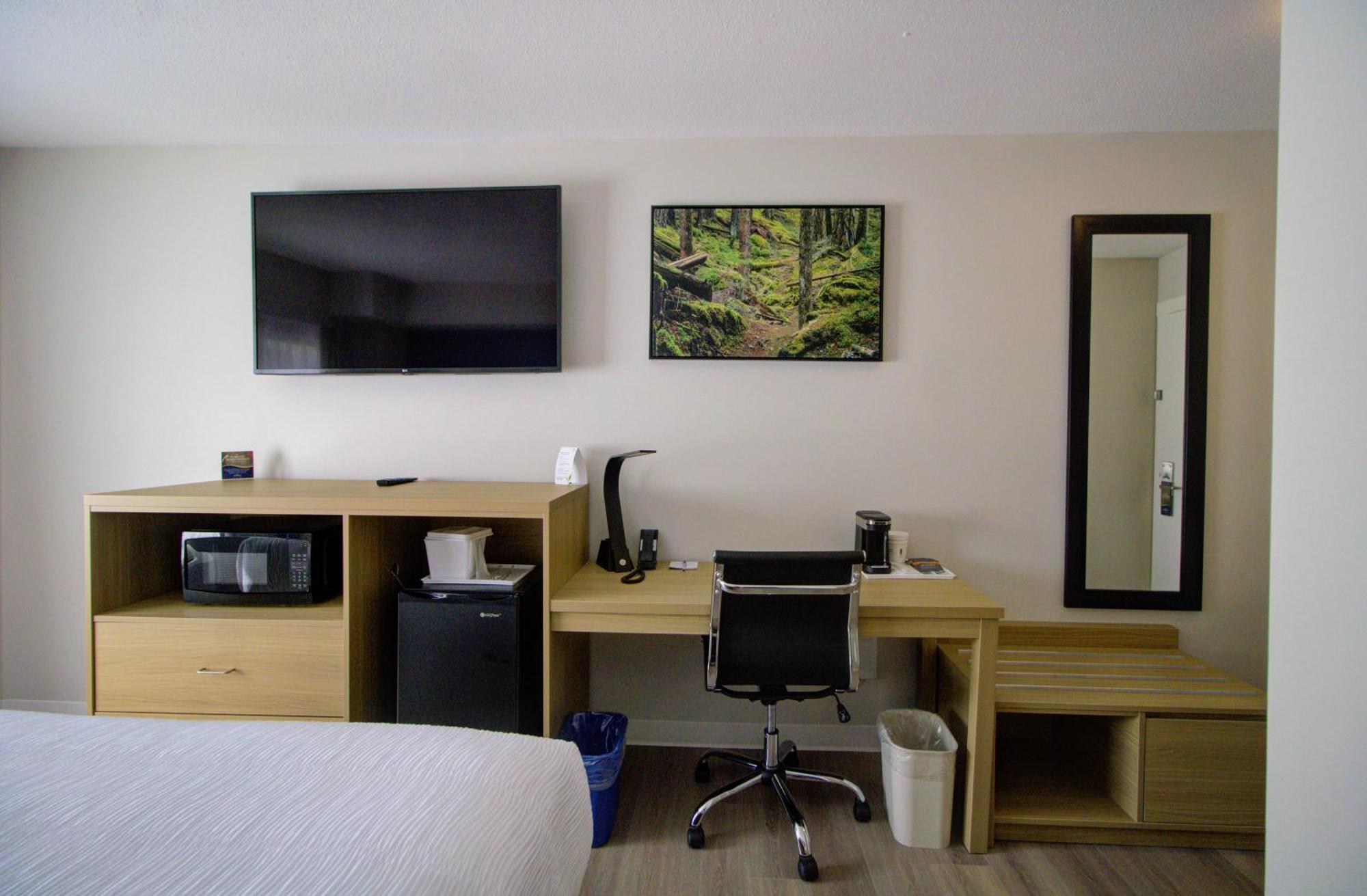 Baymont By Wyndham Gold River Esterno foto